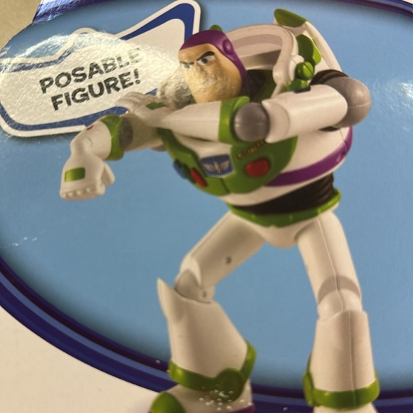 Disney Pixar Toy Story 3 Defender Buzz Lightyear Figure New in Box - Picture 4 of 4